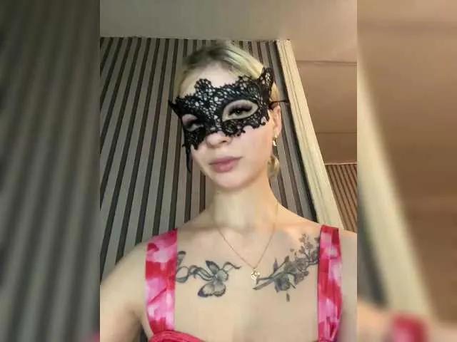 -LittleWitch- from BongaCams