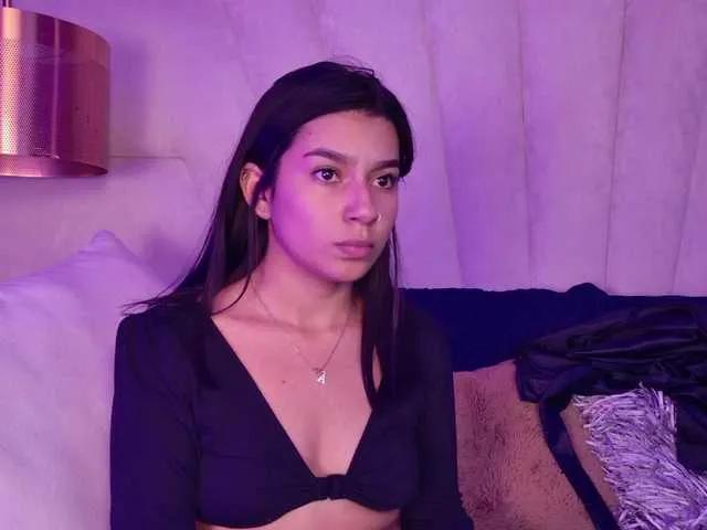 Alyssa-Ray from BongaCams