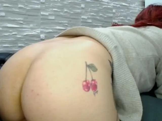 AmelieandRoss from BongaCams