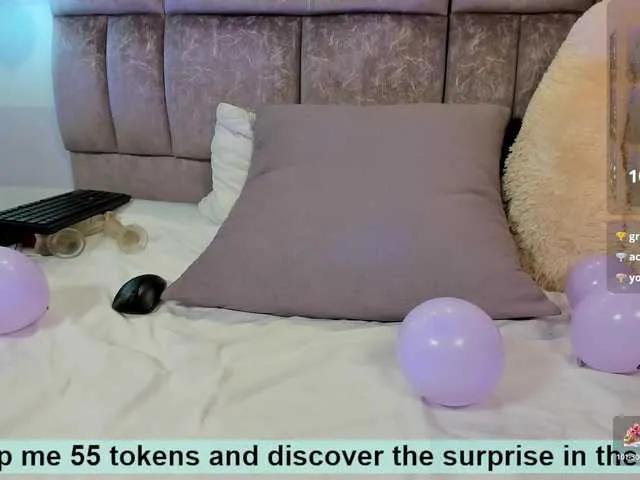 Checkout BongaCams's Amina-west amina-west from BongaCams