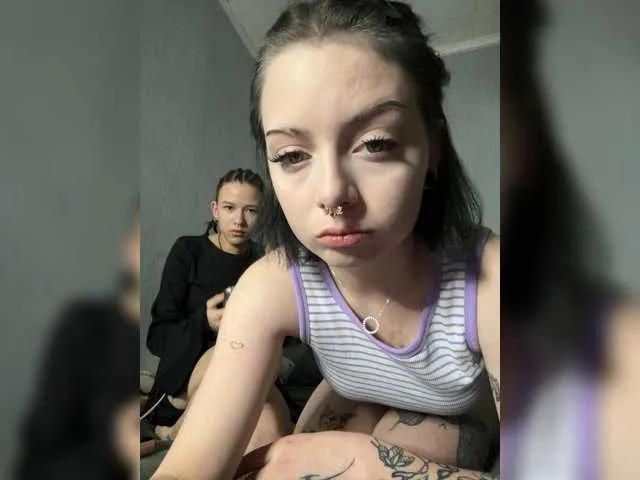 AnmiXHot from BongaCams