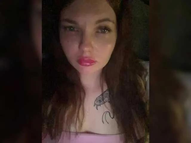 AnnaJuice20 from BongaCams