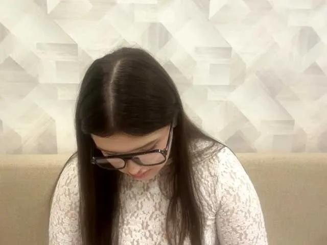 Hot AshleaReuer wants you to fuck her body now AshleaReuer from BongaCams
