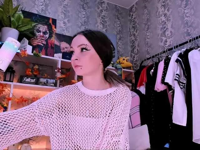 Join cute camslut AsyaSweeet AsyaSweeet from BongaCams