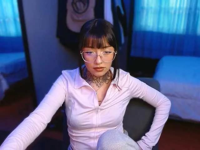 azuna1 from BongaCams