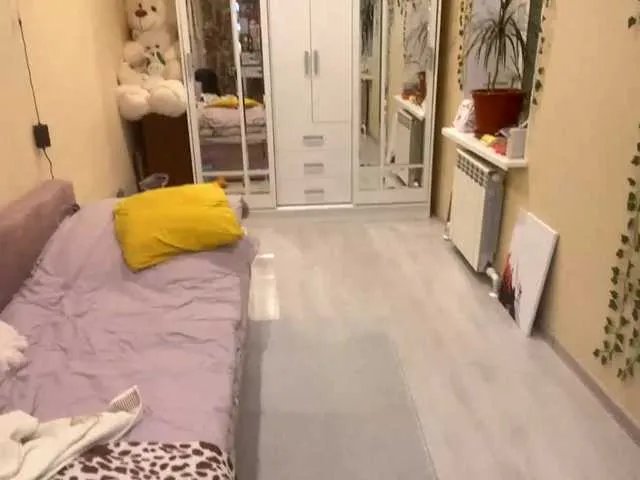 BettieClemence from BongaCams