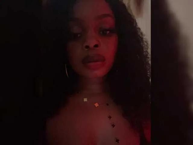 Bigassshawtty from BongaCams