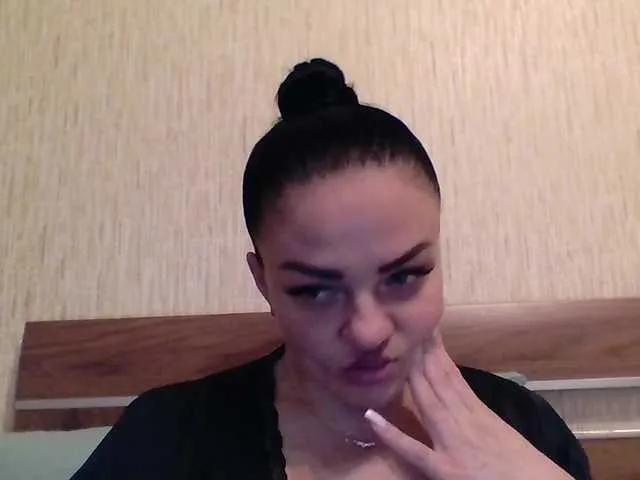 BlackPanther933 from BongaCams