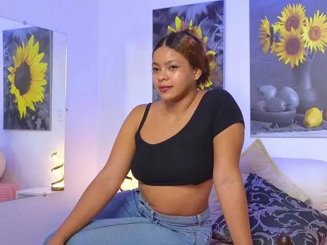 Briana-giil from BongaCams