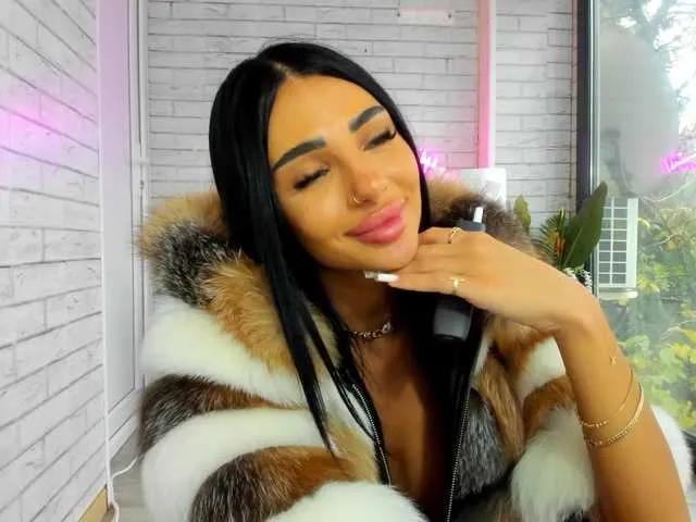 Naked BritneyCharm wants you to fuck her body now BritneyCharm from BongaCams