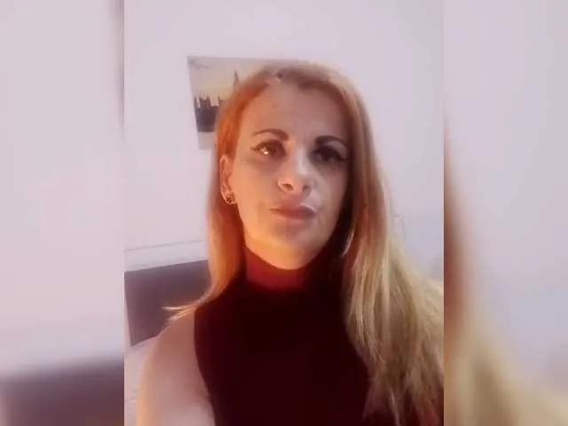cassandra691 from BongaCams