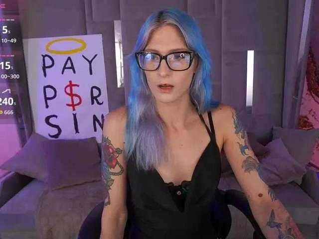 Hot CassandraStars wants you to fuck her body now CassandraStars from BongaCams