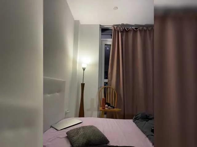 Chiculya from BongaCams