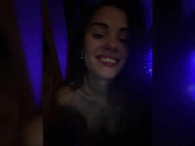 Delilah-Lockwood from BongaCams