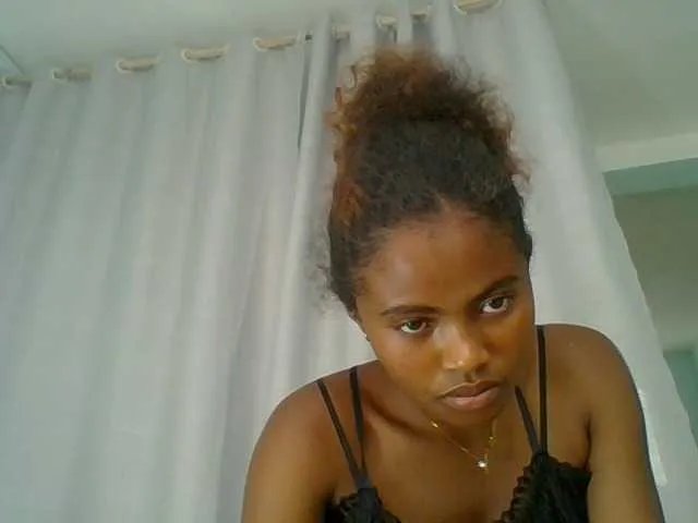 eliezahh from BongaCams
