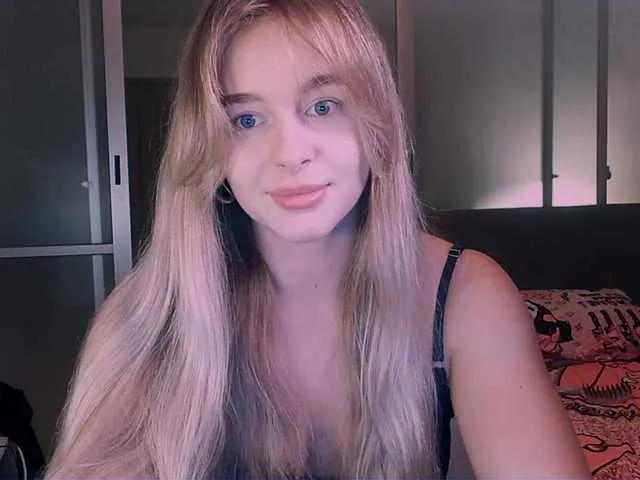 EvaJayas from BongaCams