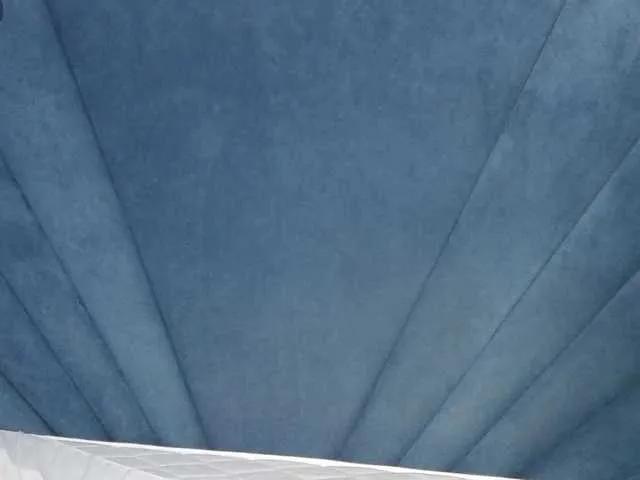 Admire 19 years old Evelisse from BongaCams Evelisse from BongaCams