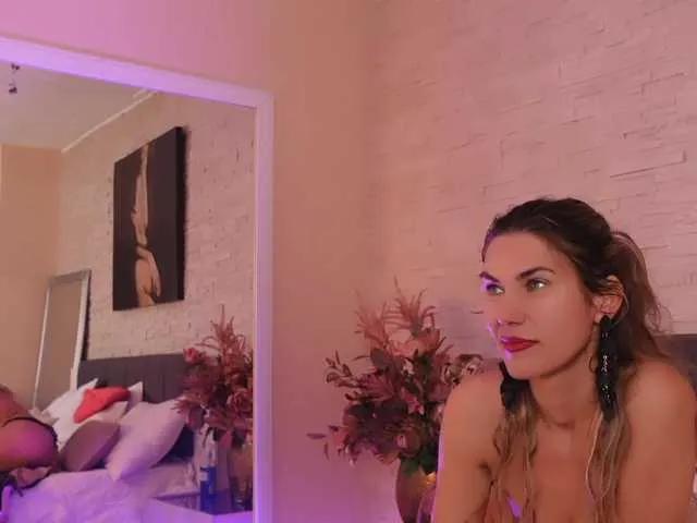 FeliciaKrige from BongaCams