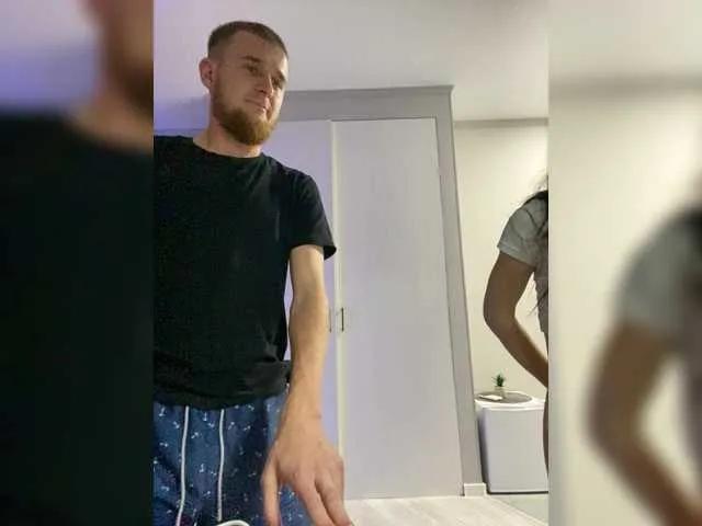 Gummy-Bears from BongaCams