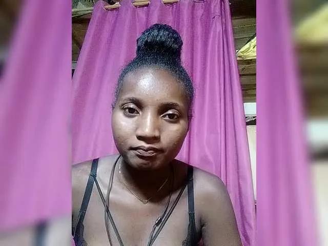 Happiness007 from BongaCams