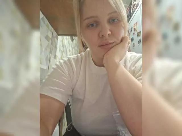 Helda9393 from BongaCams