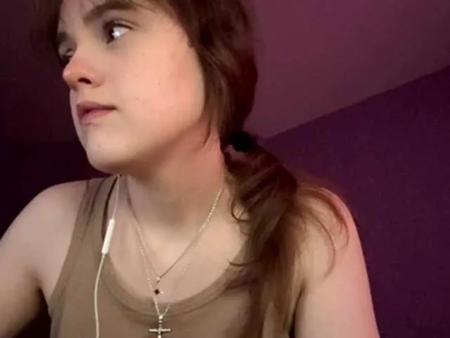 HoaRomano from BongaCams