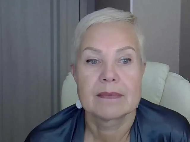 IFannyLove from BongaCams