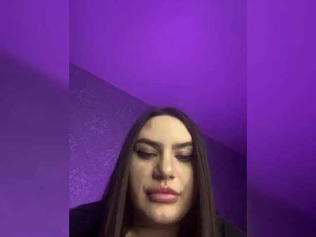 kariiicat from BongaCams