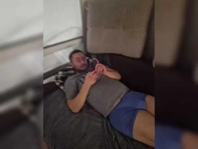 Kira183 from BongaCams