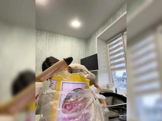 Admire Kisik258, she wants to masturbate for you kisik258 from BongaCams