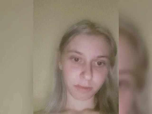 Kissa-Lisaa from BongaCams