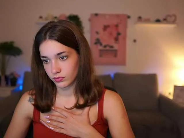 kissiecat from BongaCams