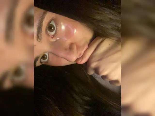 KristinaScott from BongaCams