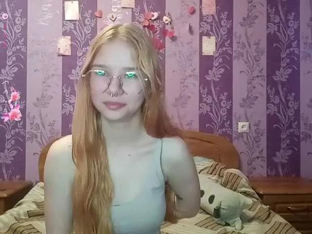 LeonaZdenek from BongaCams