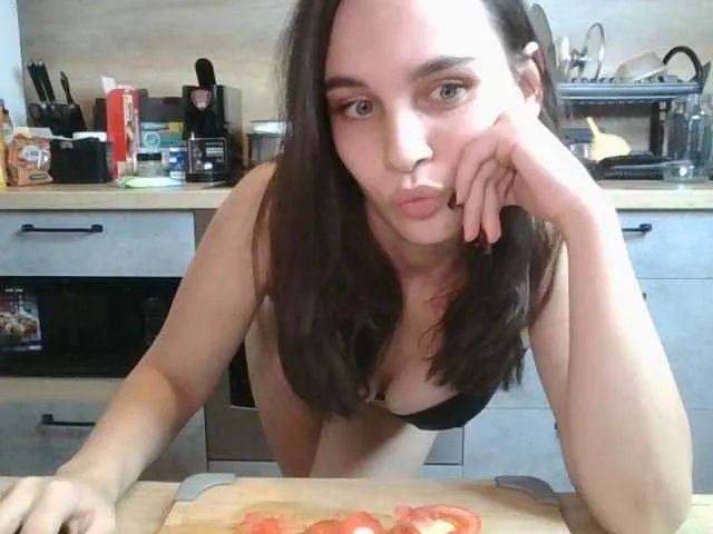 likewomansOne from BongaCams