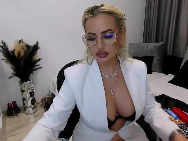 Sexy lovelyblondyx from BongaCams lovelyblondyx from BongaCams