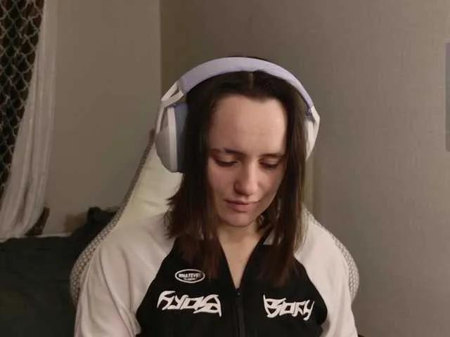 LunaL0ve from BongaCams