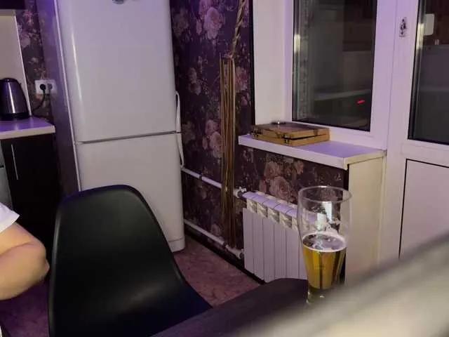 Try cute escort Mary-Assss Mary-Assss from BongaCams