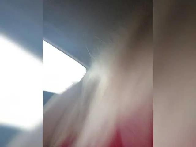 MurkaLux from BongaCams