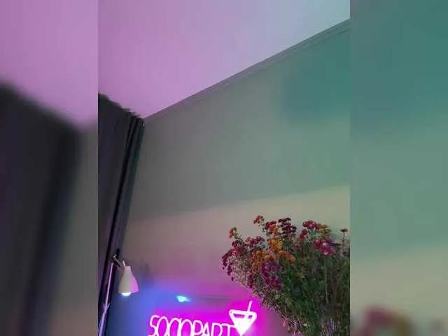 Checkout 28 years old Nataliecroys from BongaCams Nataliecroys from BongaCams