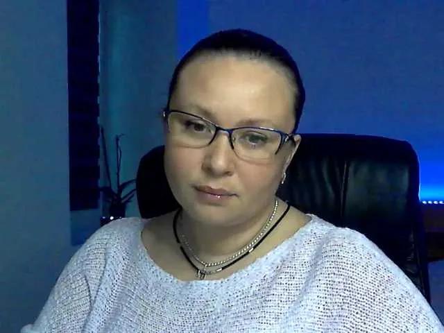 Discover NERVOMOTINA, she wants to masturbate for you NERVOMOTINA from BongaCams
