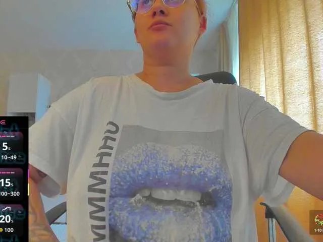 Offline O-Queen on BongaCams