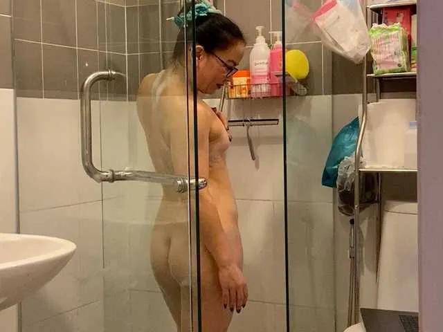 PadThai from BongaCams