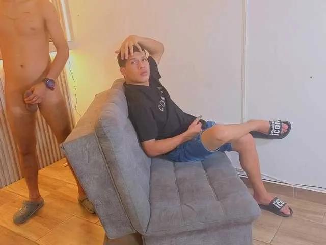 Discover 21 years old Party-SwingerADS from BongaCams Party-SwingerADS from BongaCams