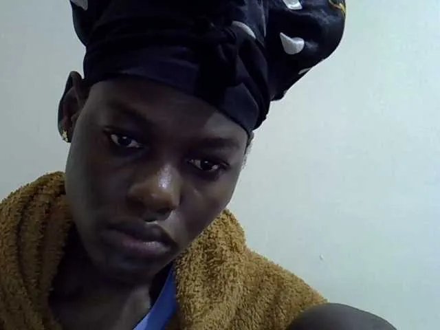 Pinkiec from BongaCams