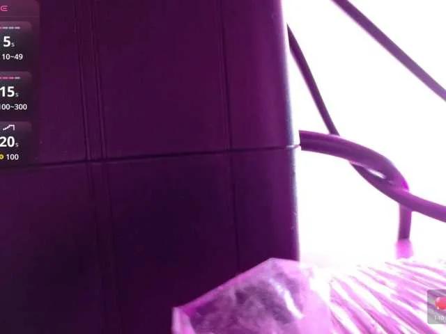 playfulcurvy from BongaCams