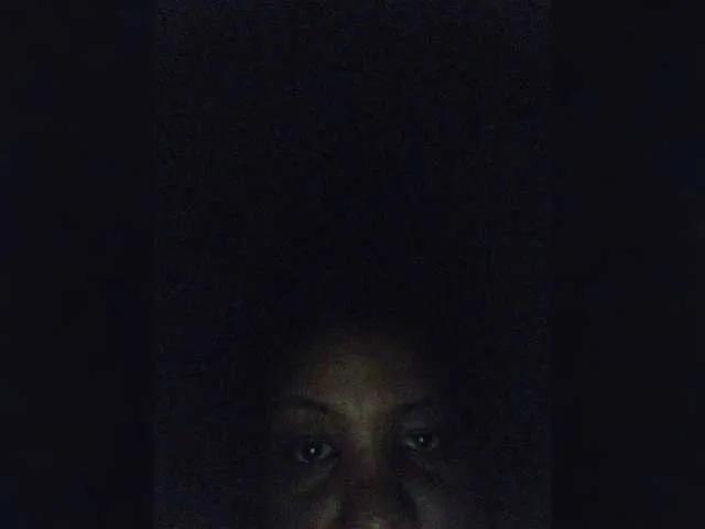 PrettyThickMirror from BongaCams