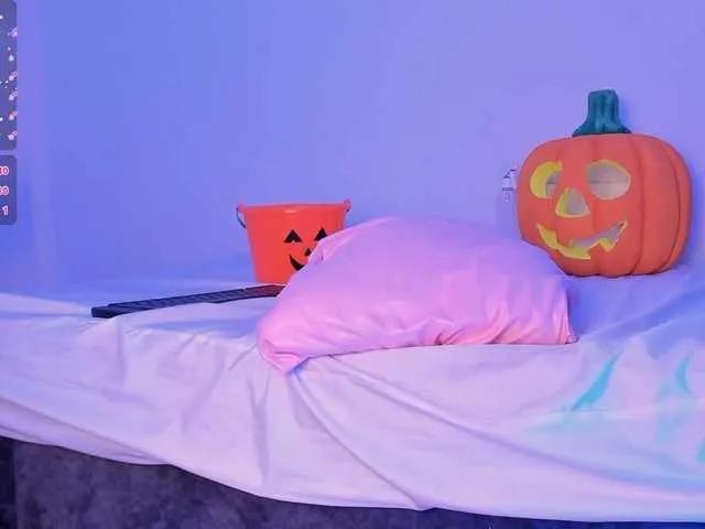 RedHeadSusy from BongaCams