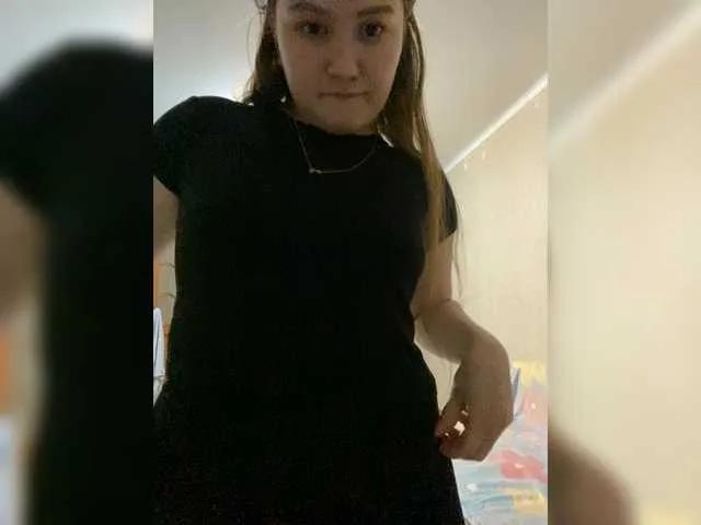 Regina-Lynne from BongaCams