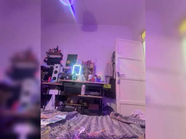 Rosse9 from BongaCams